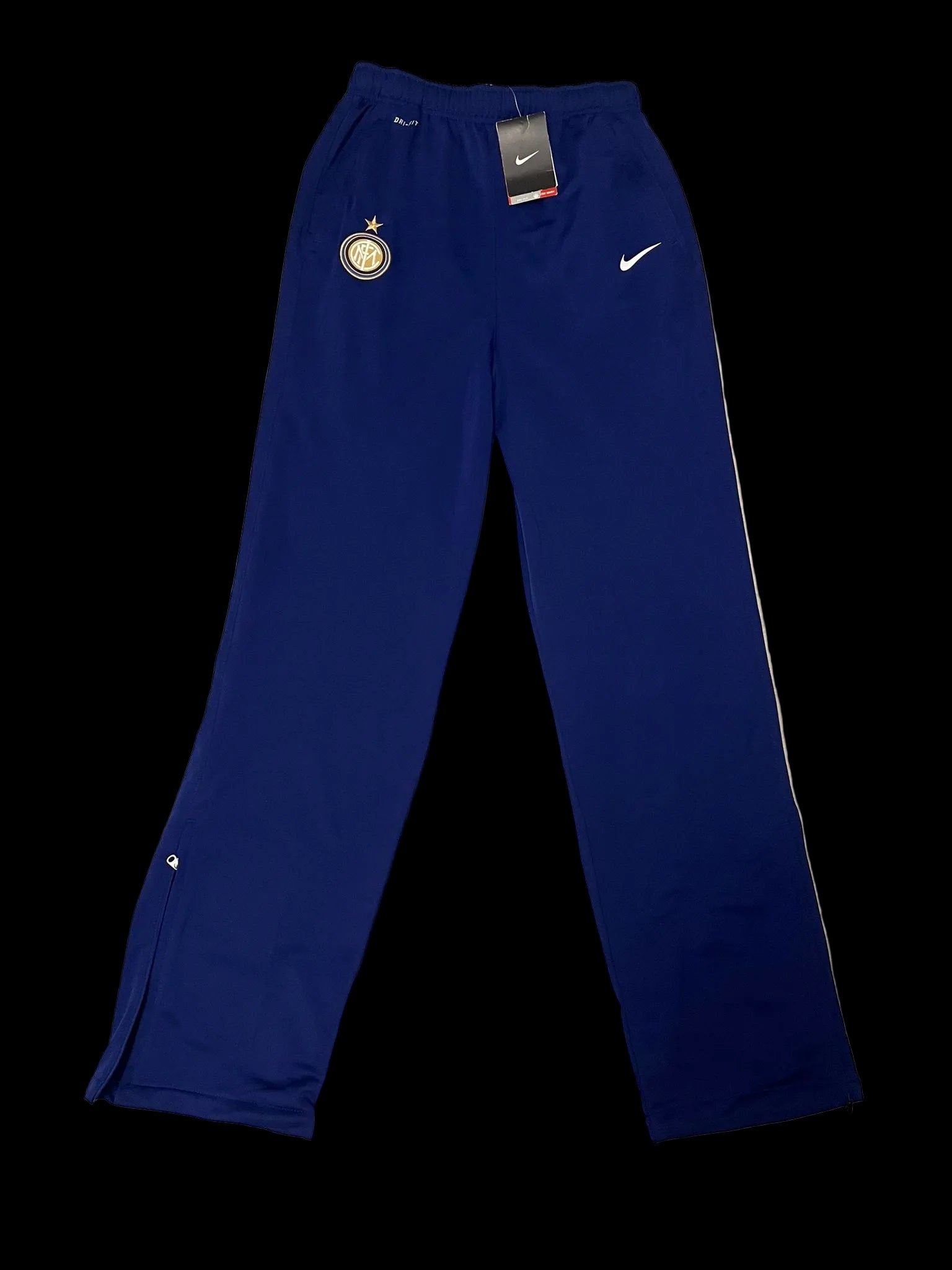 Nike (M)