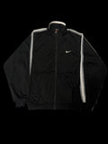 Nike (M)